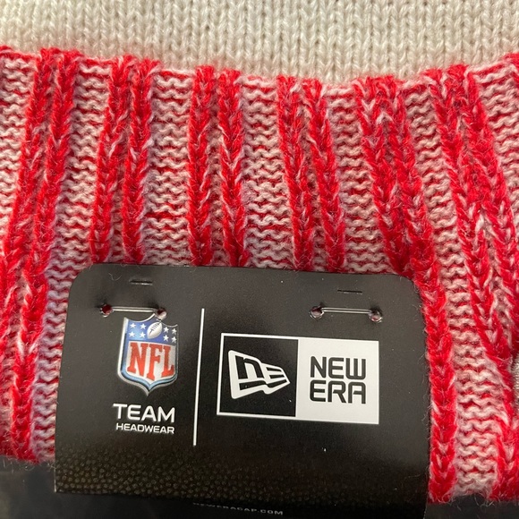 Tampa Bay buccaneers new era, toboggan sideline, official sports knit hat - Picture 9 of 9